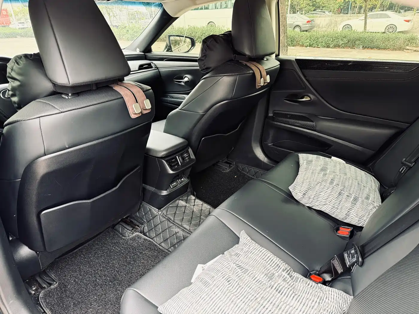 Lexus ES 2020 200 Excellence фото 22