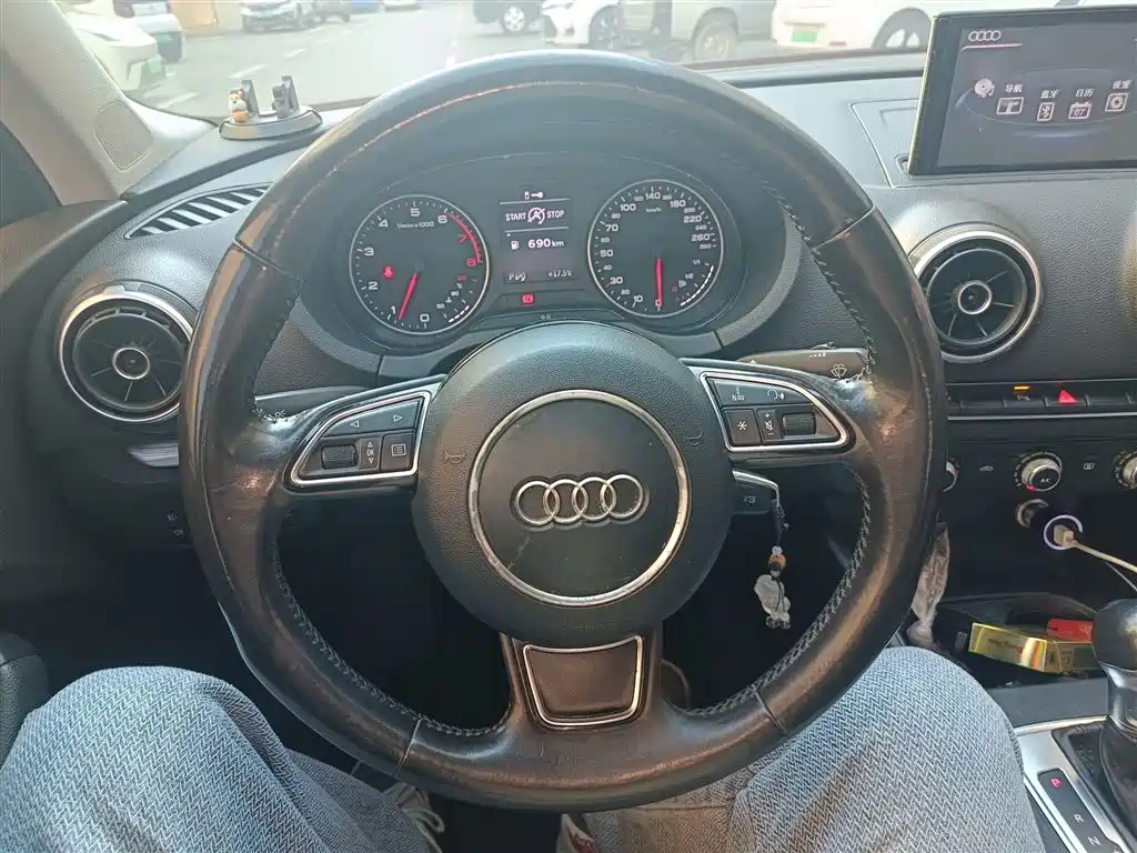 Audi A3 2014 Limousine 35 TFSI Auto Trend фото 8
