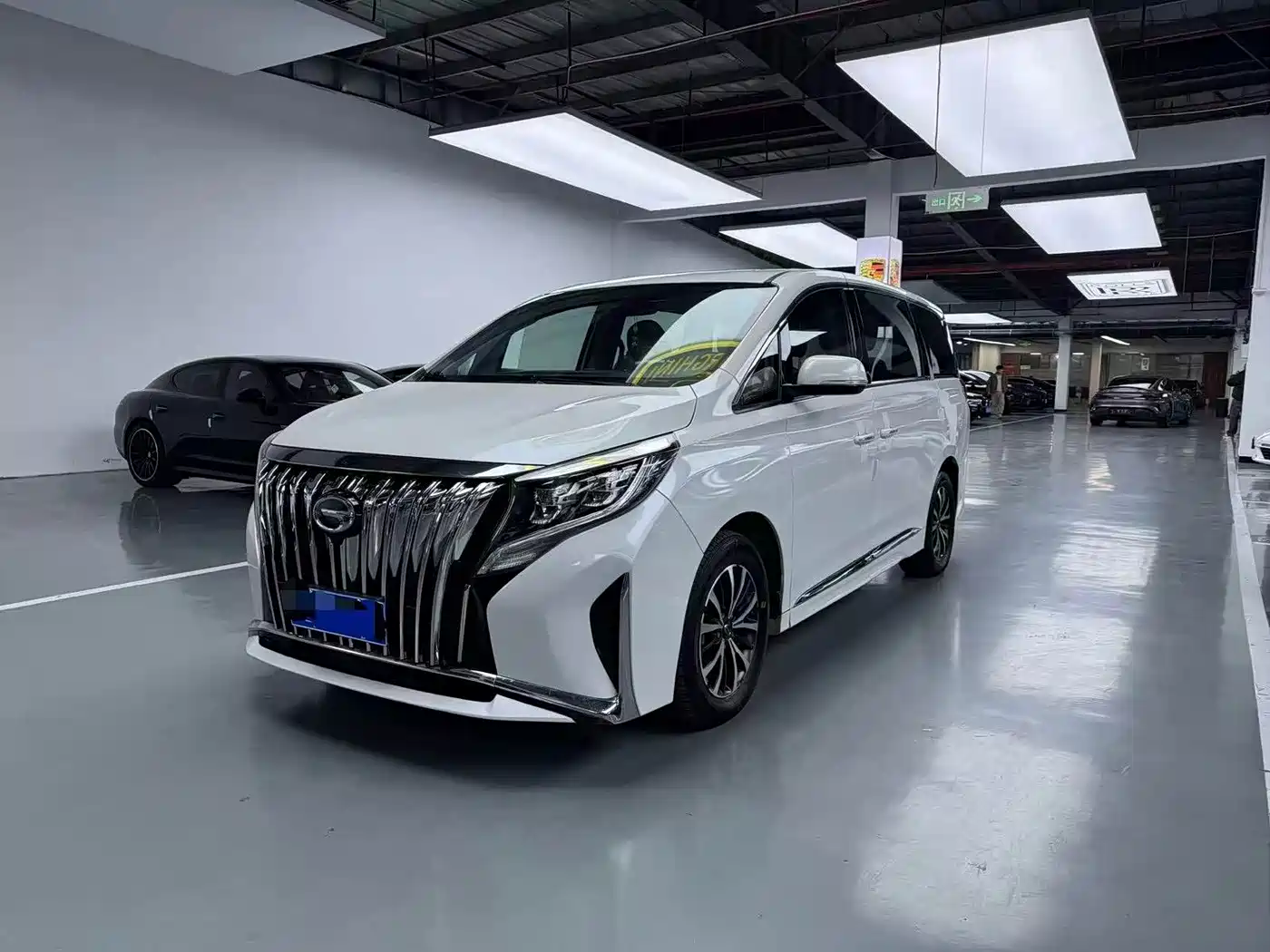 GAC Trumpchi M8 2021 Leading Show Series 390T Premium Edition