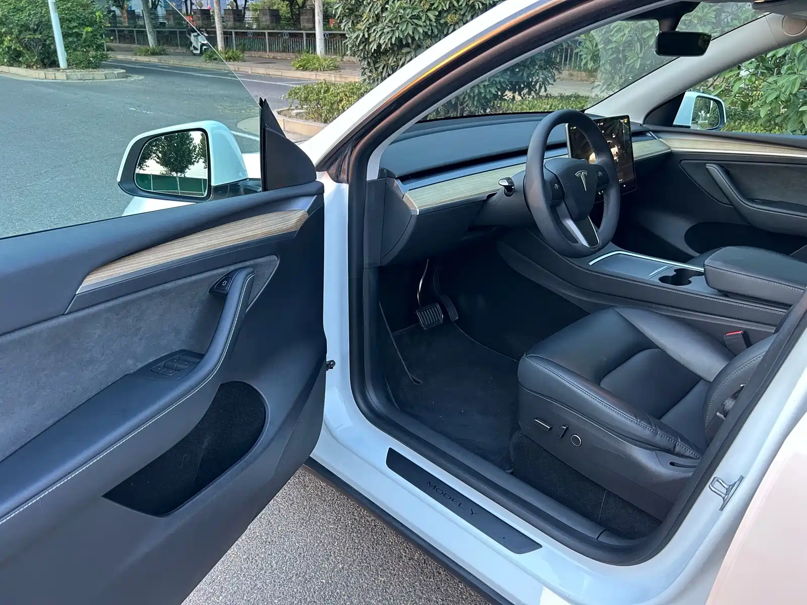 Фото 4 - Tesla Model Y