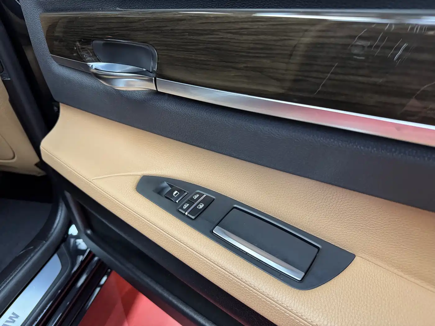BMW 7 Series 2013 Model 730Li Leading фото 34