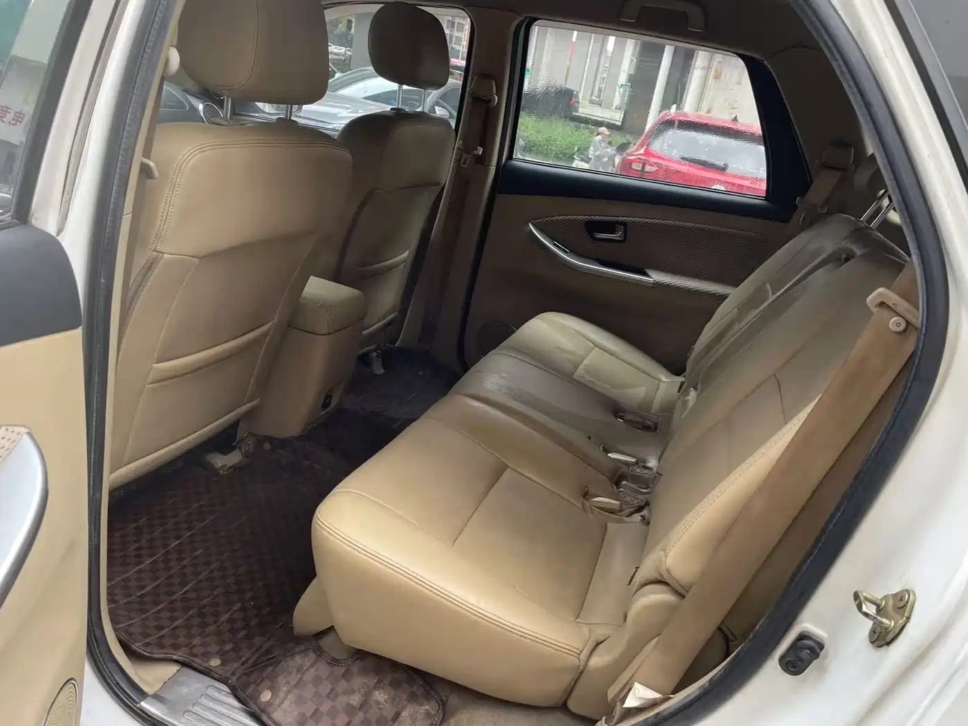 Jiangling Yusheng S350 2013 2013 2.4T Manual 2WD Diesel Luxury 5-Seater