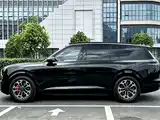 Photo 8 - Lynk & Co 900