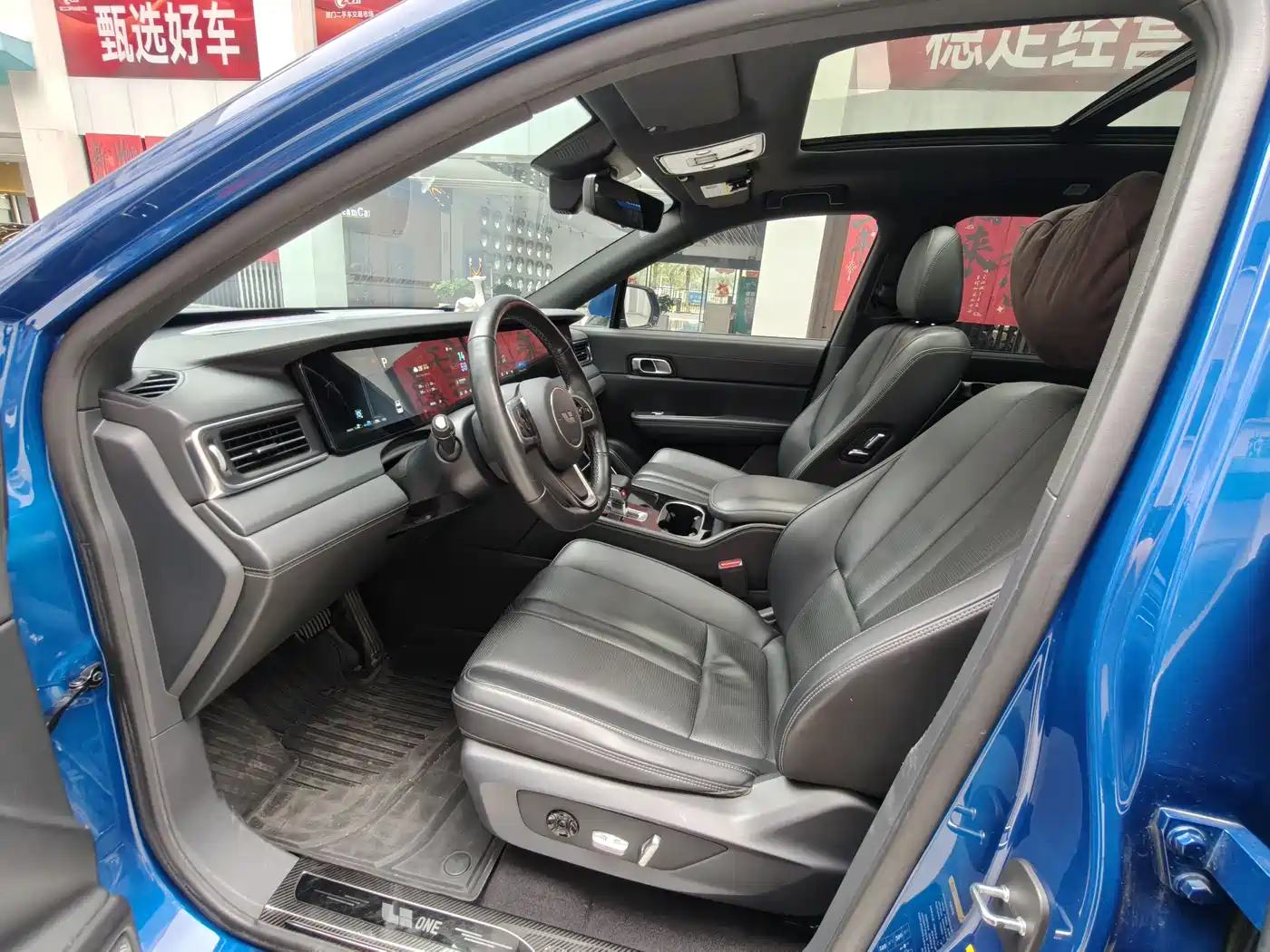 Фото 9 - Li Auto Li ONE
