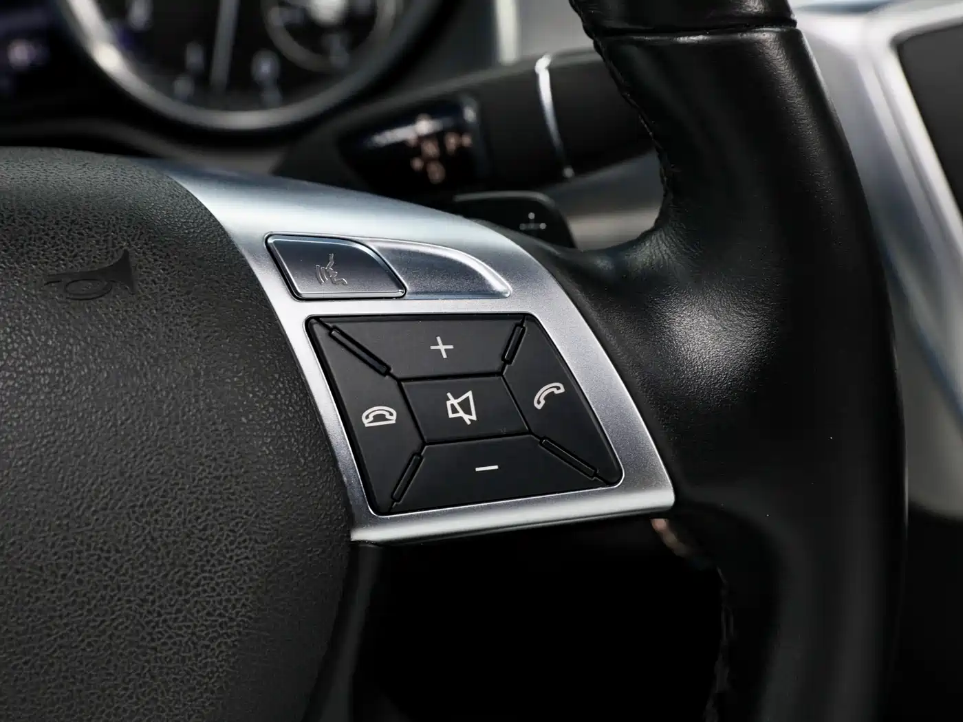 Mercedes-Benz M-Class 2012 ML 300 фото 20