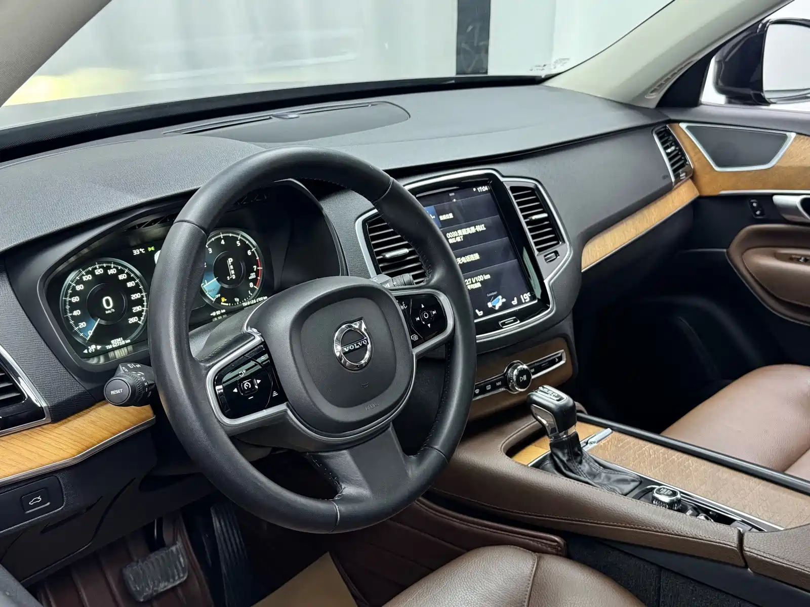 Фото 5 - Volvo XC90