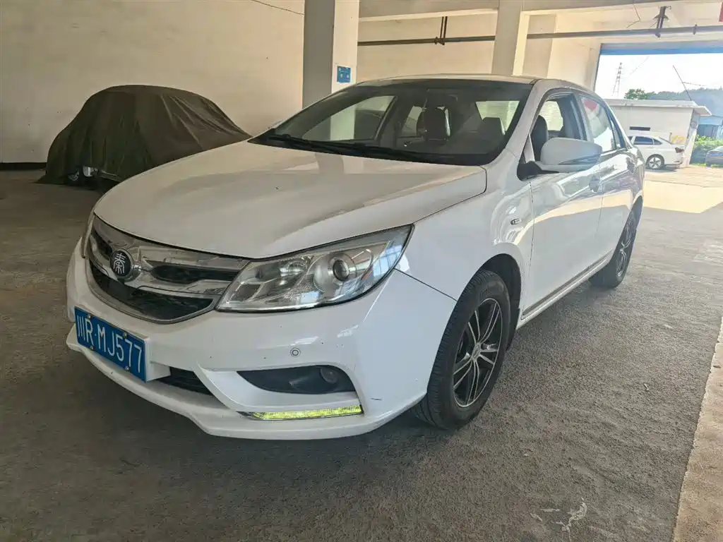 BYD Surui 2015 Facelift 1.5L Manual Comfort