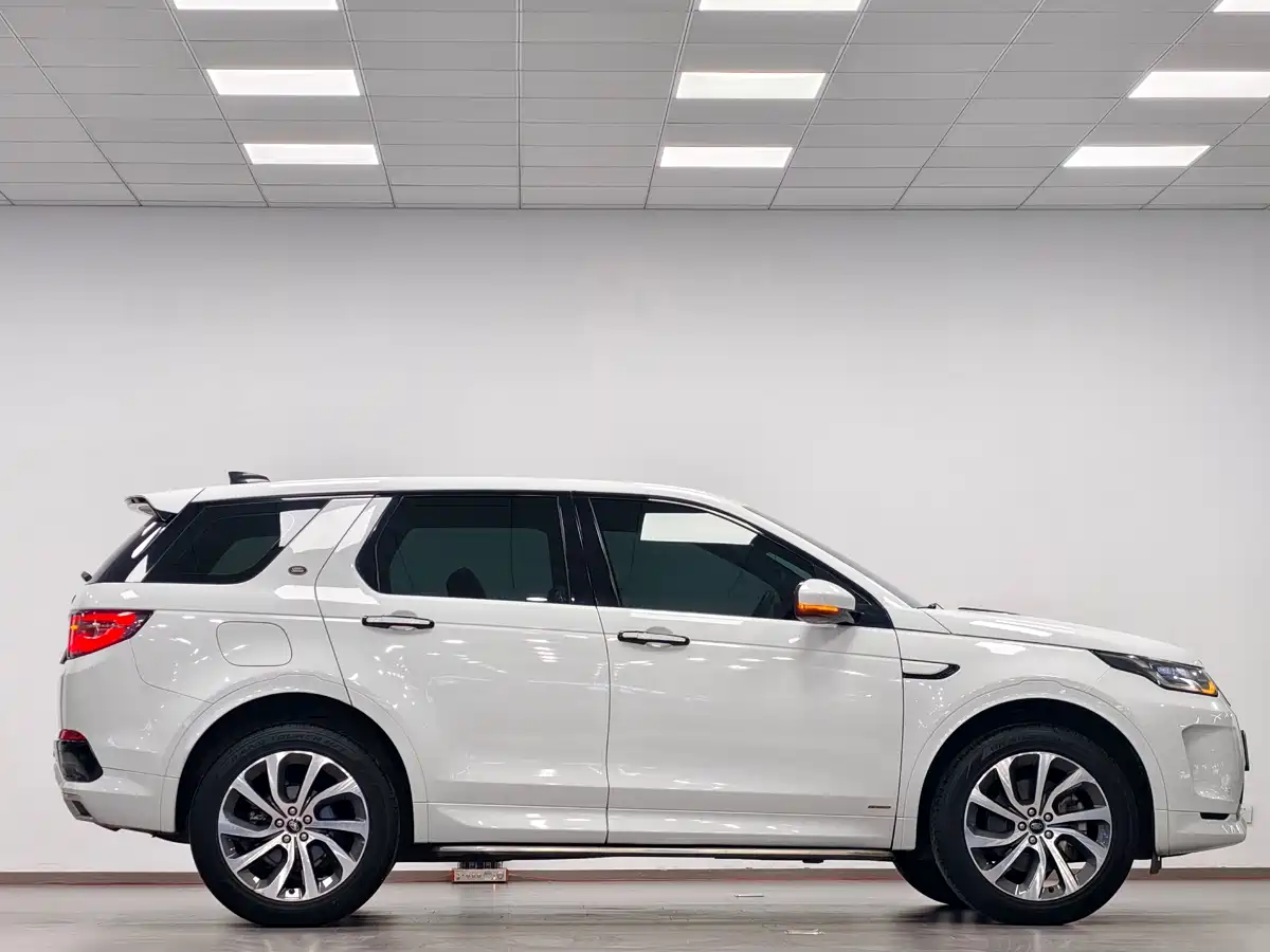 Land Rover Discovery Sport 2020 249PS R-Dynamic Performance фото 2
