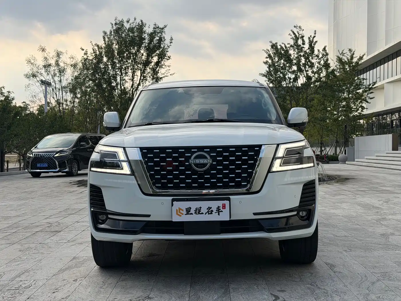 Nissan Patrol 2020 2018 4.0L Leadership