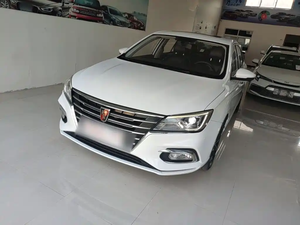 Фото 1 - Roewe i5