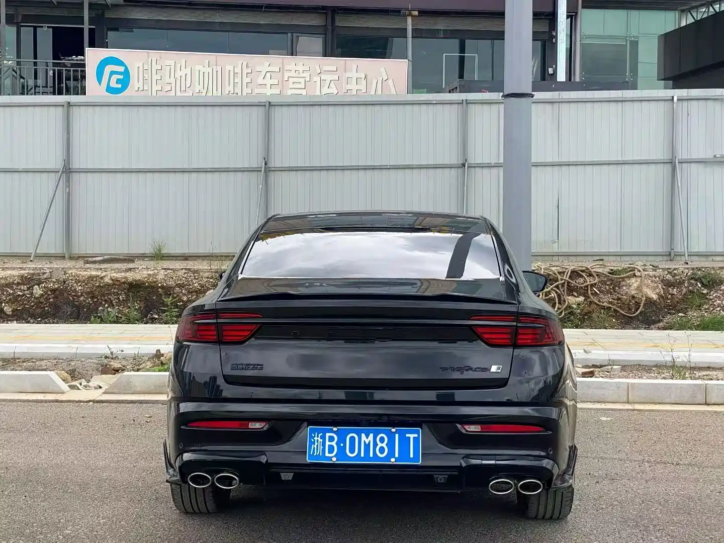 Фото 8 - Geely Preface