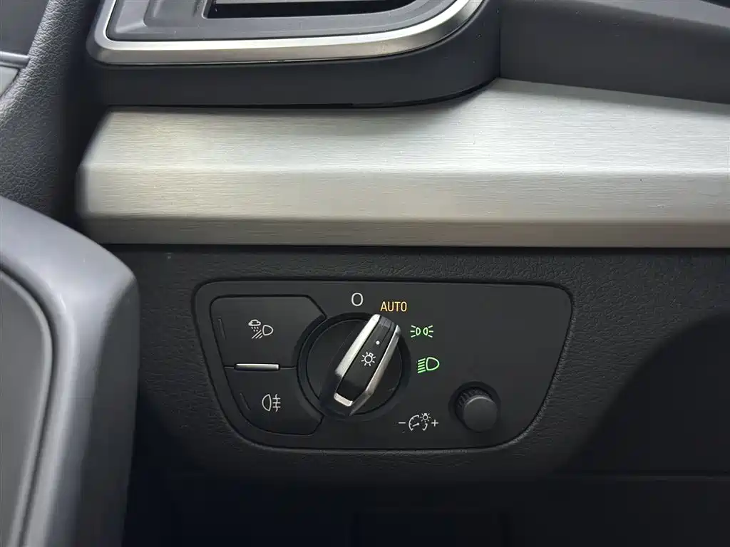 Audi Q5L 2018 40 TFSI Prestige Fashion (China V) фото 13