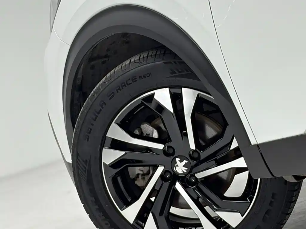 Peugeot 2008 2023 2022 230THP THE ONE
