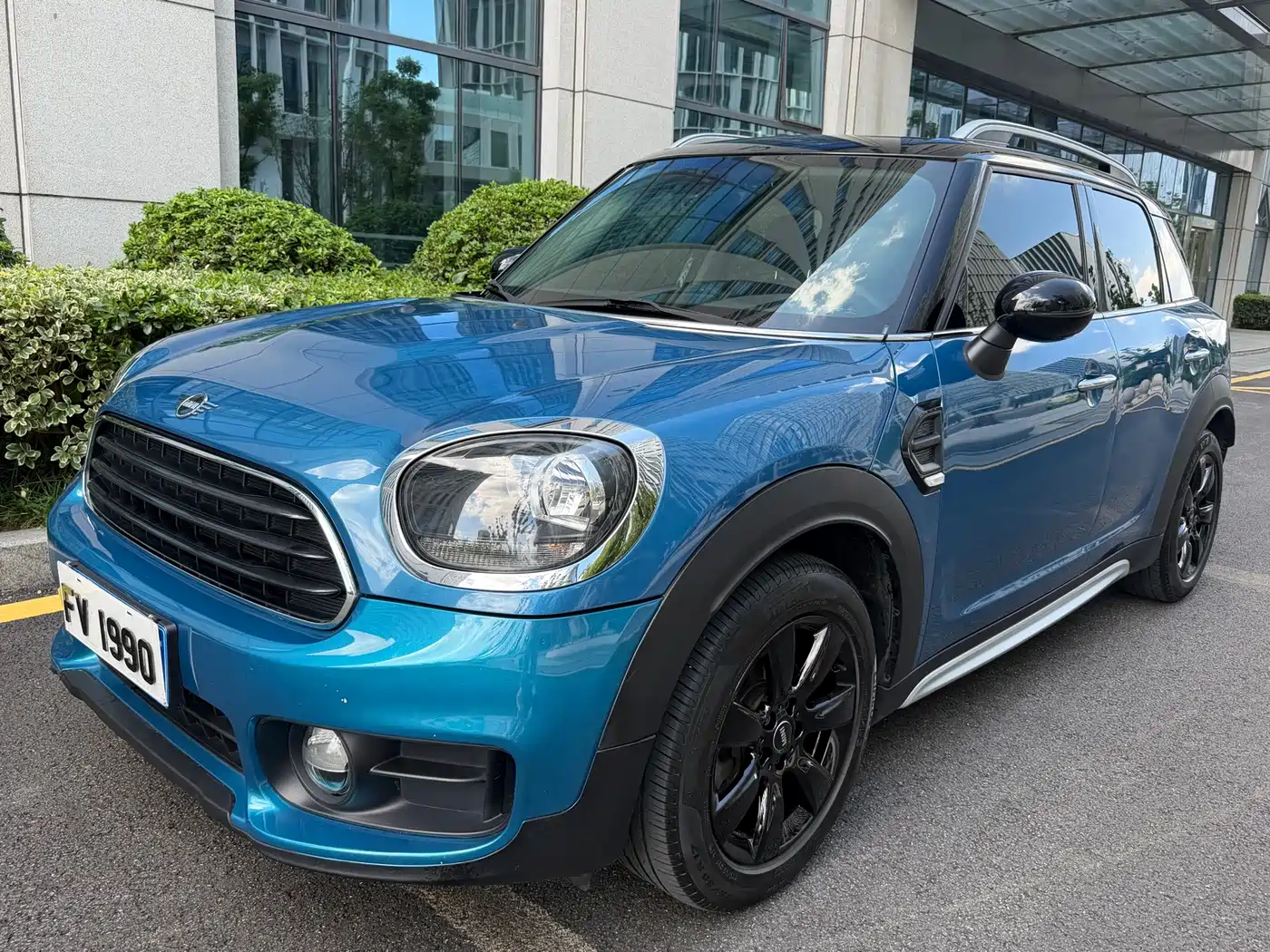 Фото 1 - MINI COUNTRYMAN