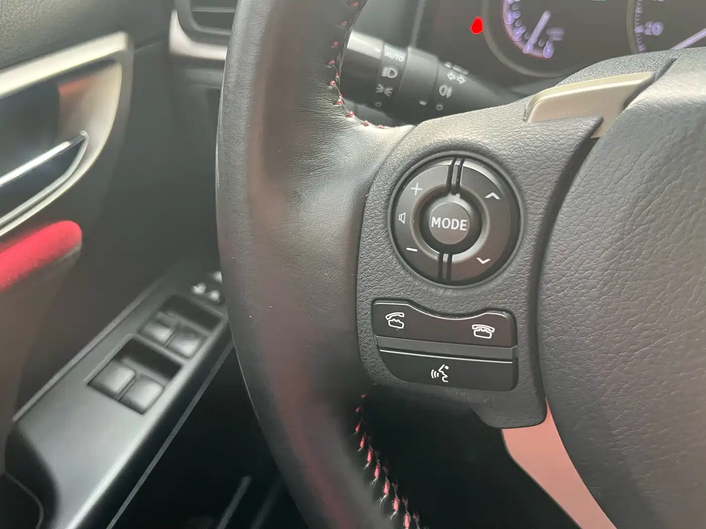 Lexus CT 2019 2017 CT200h Elite Edition Monochrome China V