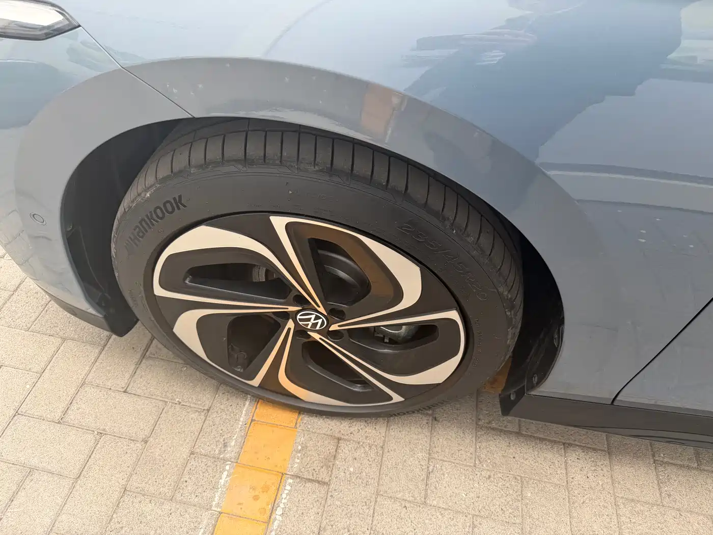 VOLKSWAGEN ID.7 VIZZION