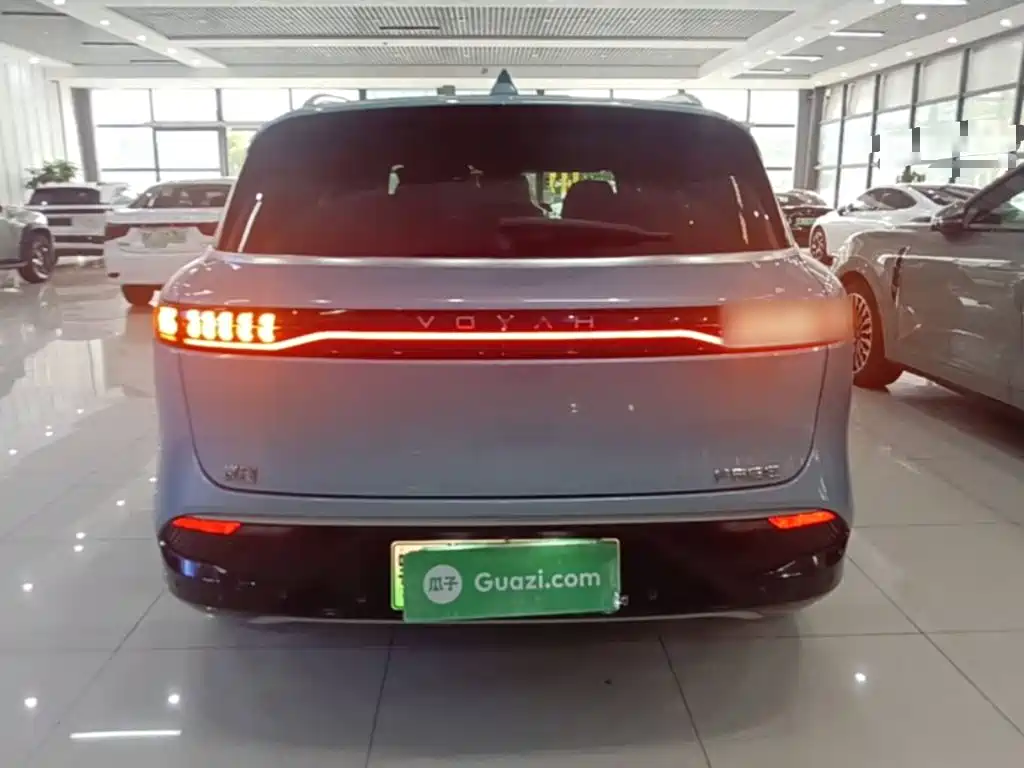 Voyah Free 2021 2021 AWD Standard Range Extender Exclusive Luxury Package
