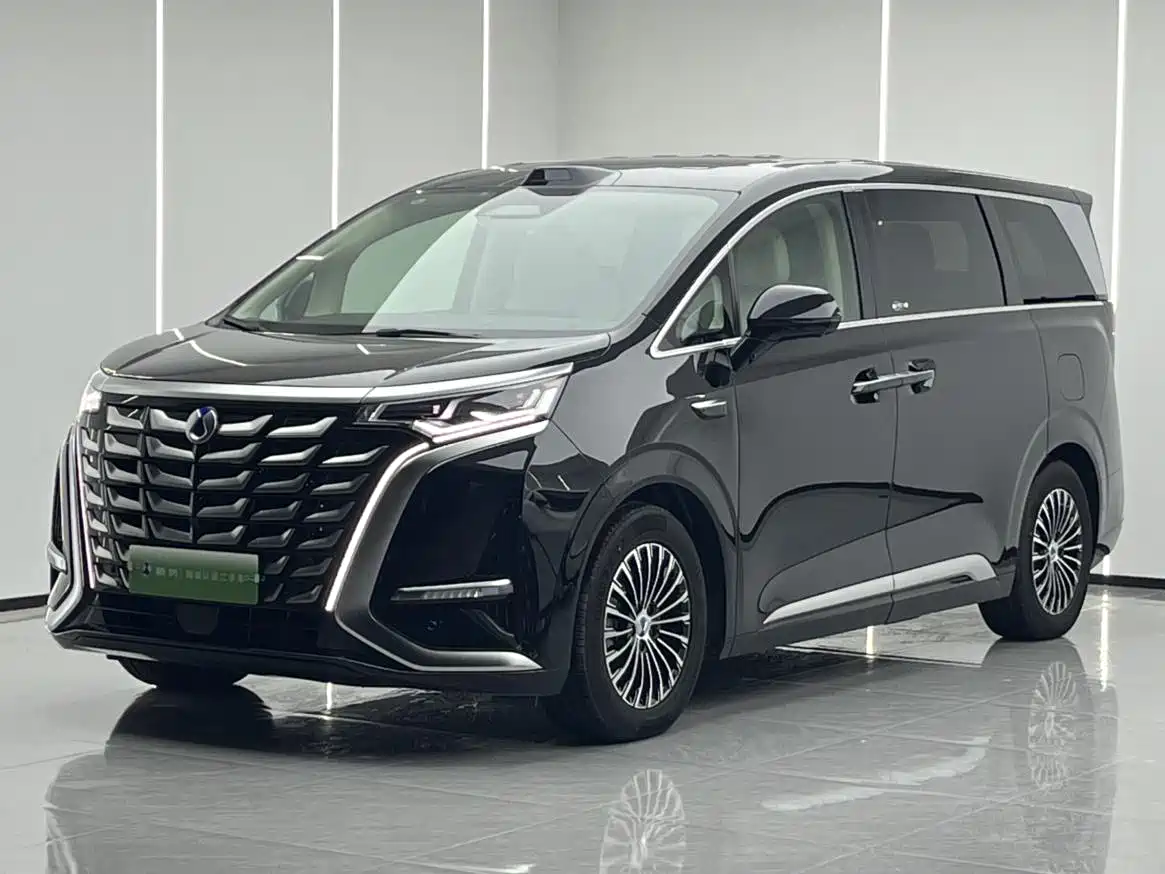 Denza D9 2025 Model DM-i Smart Drive Edition 1020 AWD Flagship