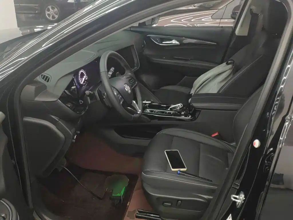 Photo 15 - Buick Envision Plus
