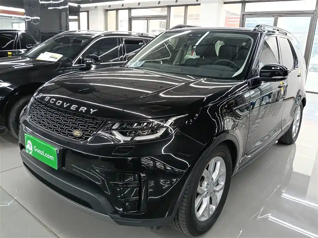 Land Rover Discovery 2018 3.0 SC V6 SE фото 2