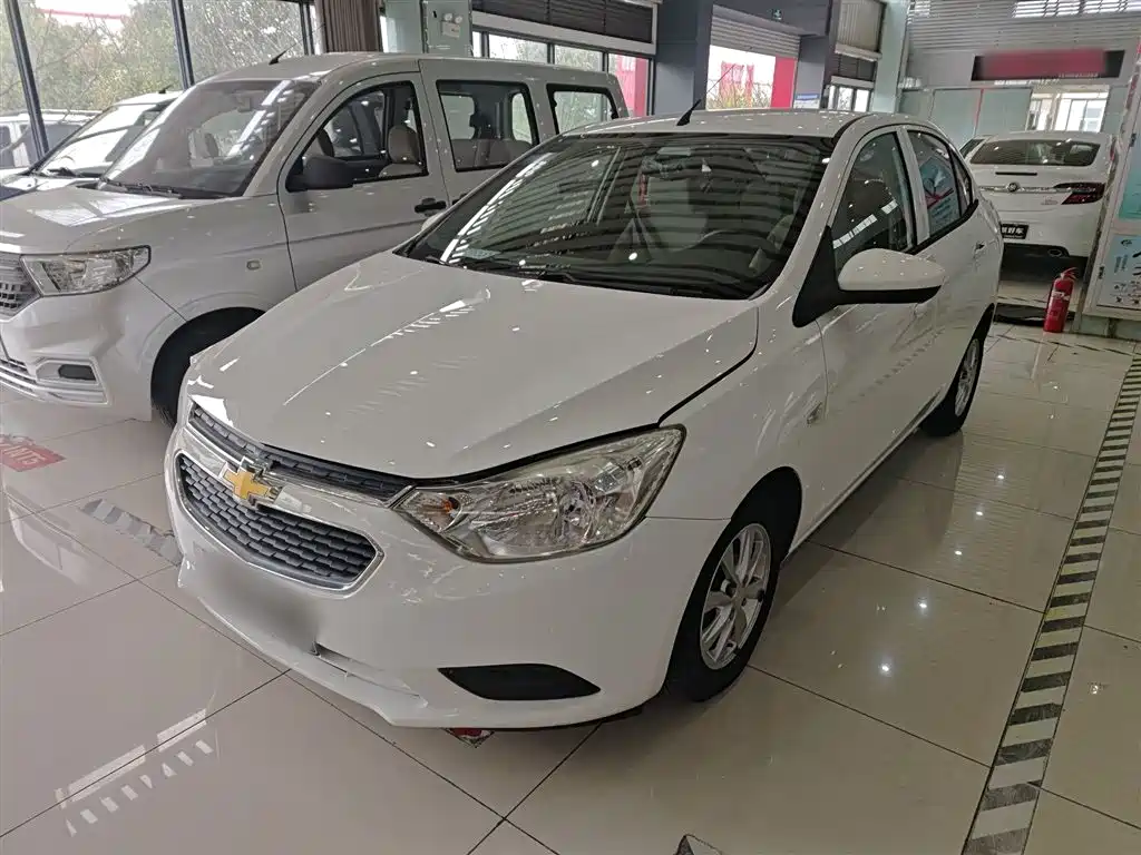 Chevrolet Sail 2015 Sail 3 1.3L AMT Ideal Edition
