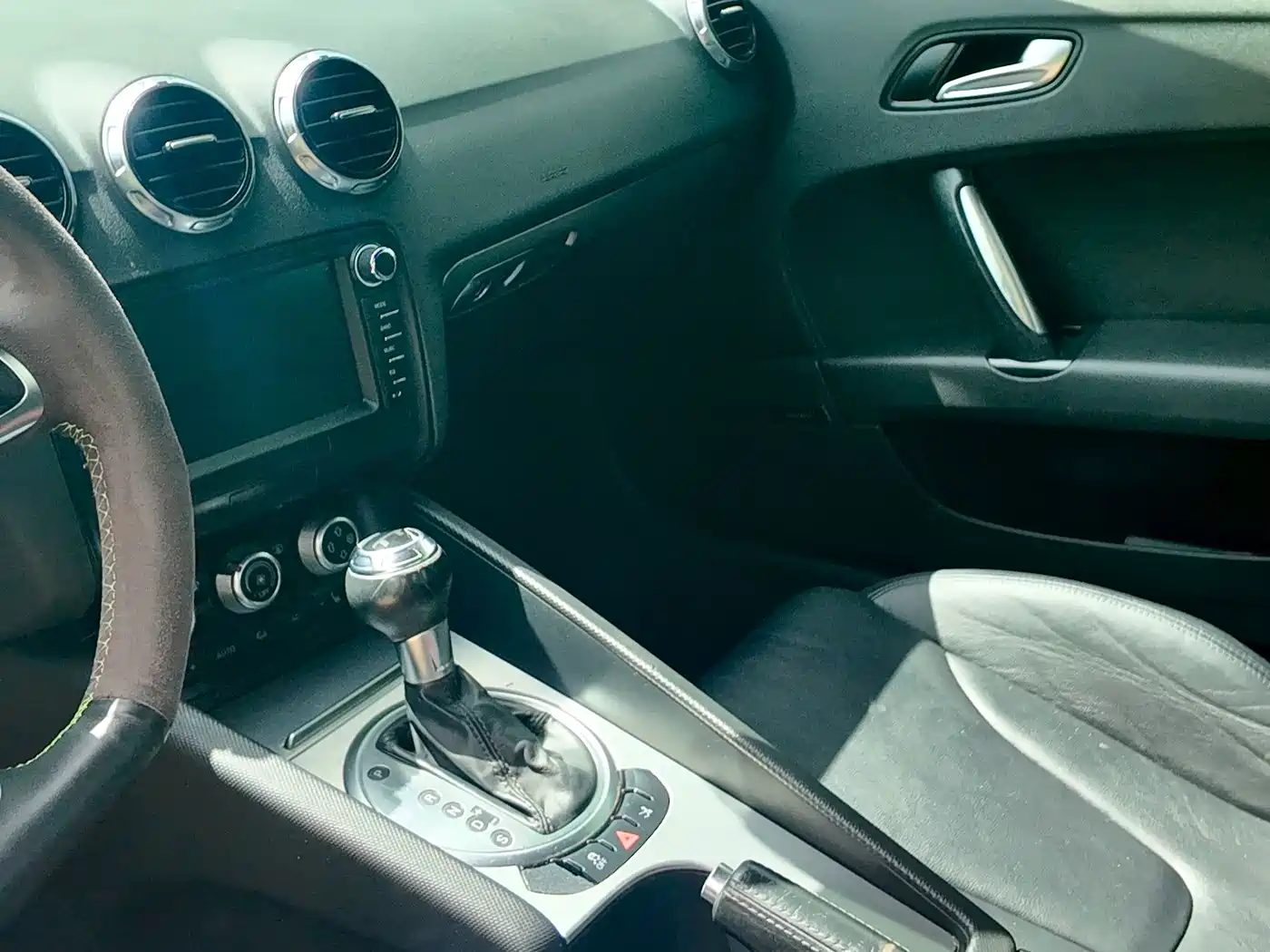 Audi TT 2011 2011 TT Coupe 2.0TFSI quattro