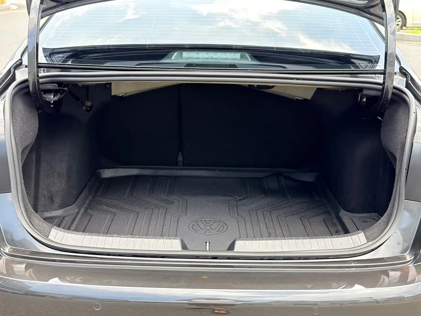 Volkswagen Sagitar, миниатюра 15