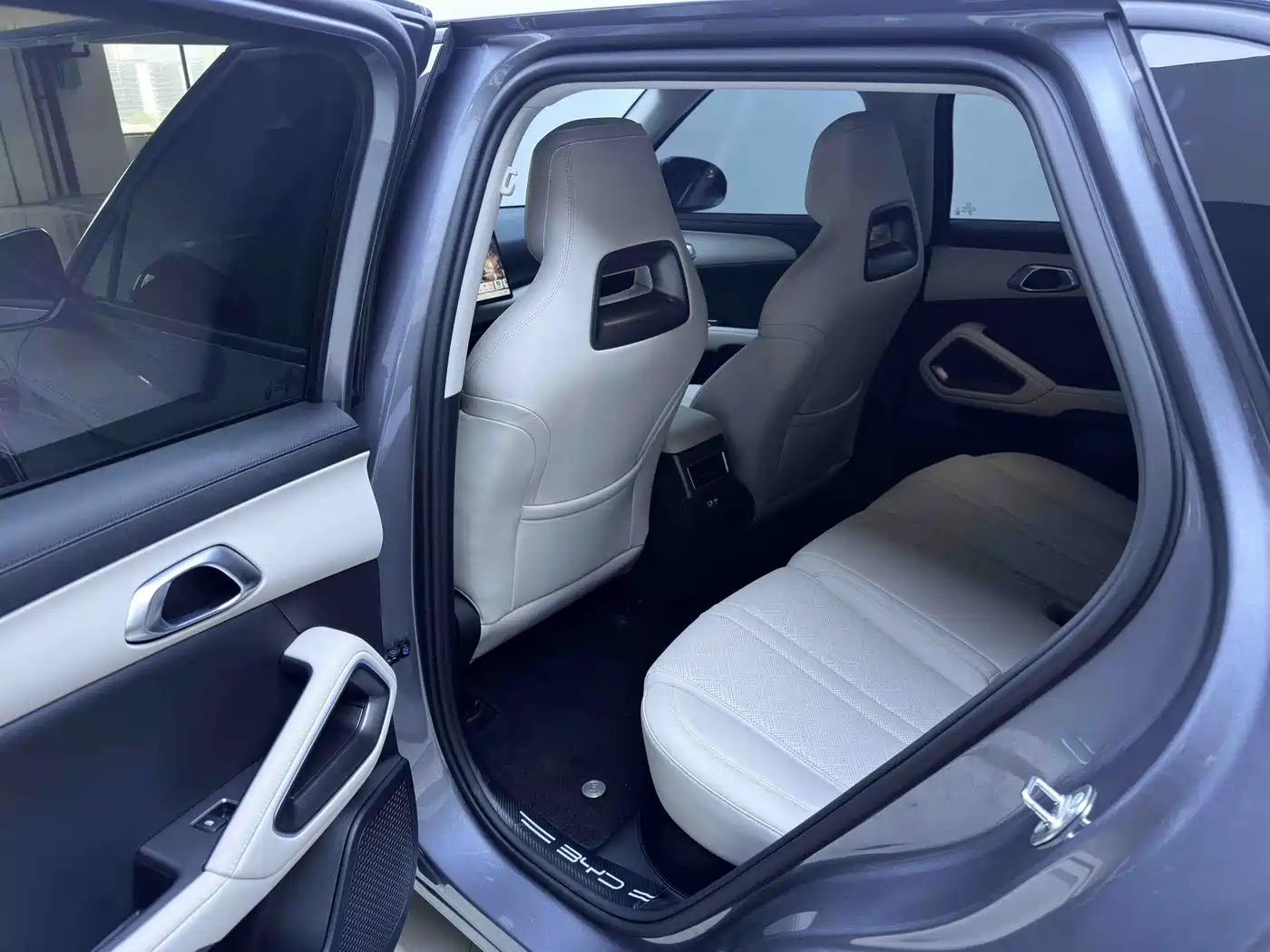 BYD Yuan UP 2026 2025 Smart Drive Edition 401KM Vitality Version