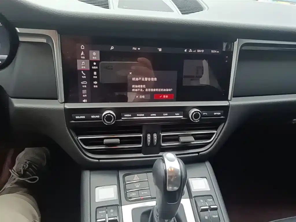 Porsche Macan 2018 Macan 2.0T фото 13