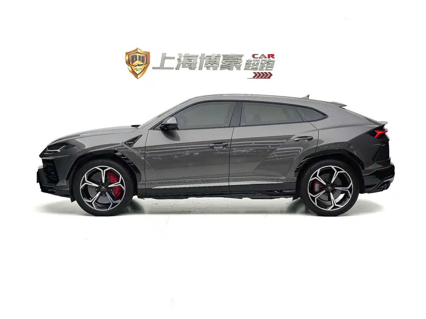 Фото 5 - Lamborghini Urus