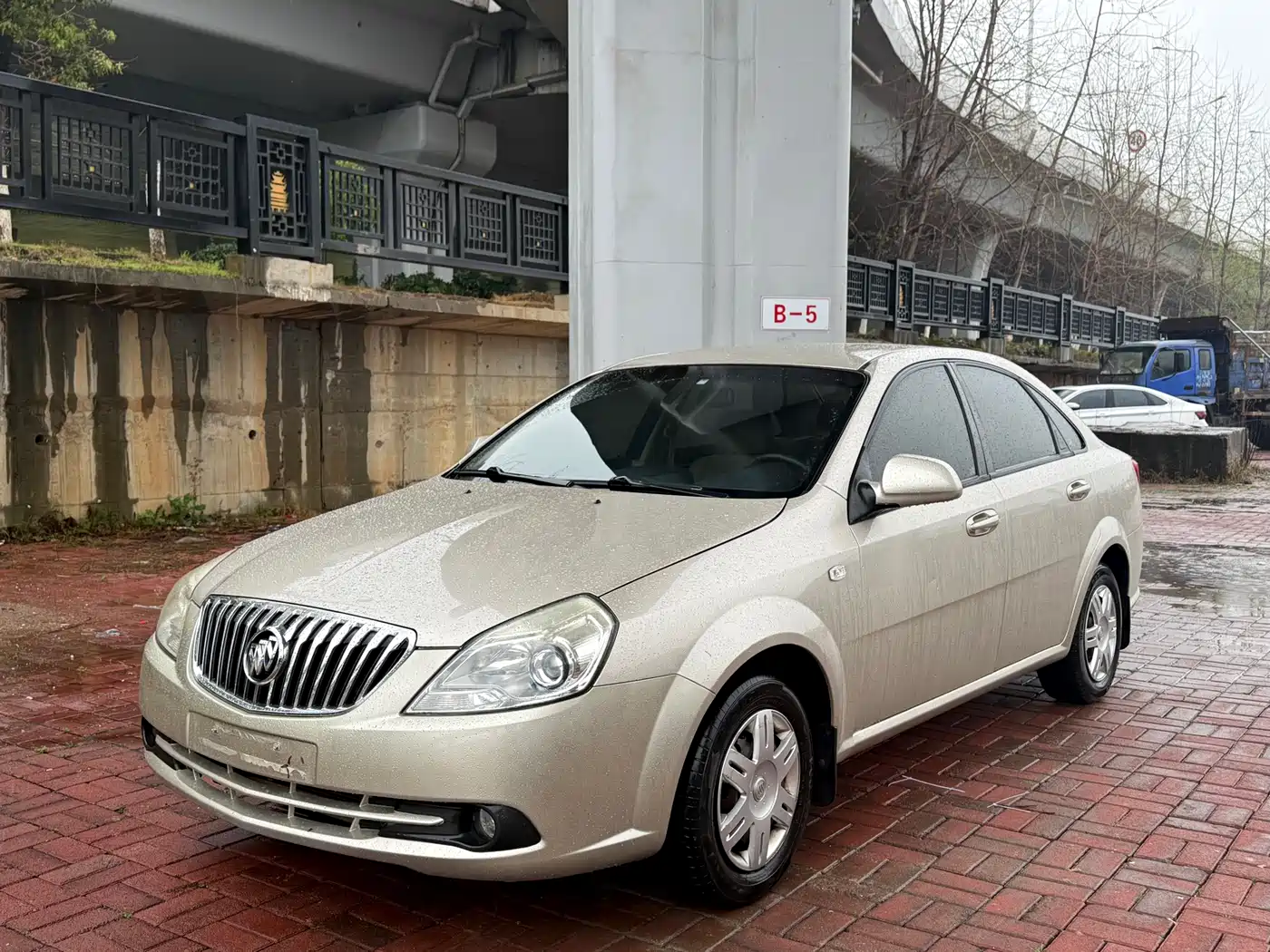 Buick Excelle 2013 1.5L Automatic Classic