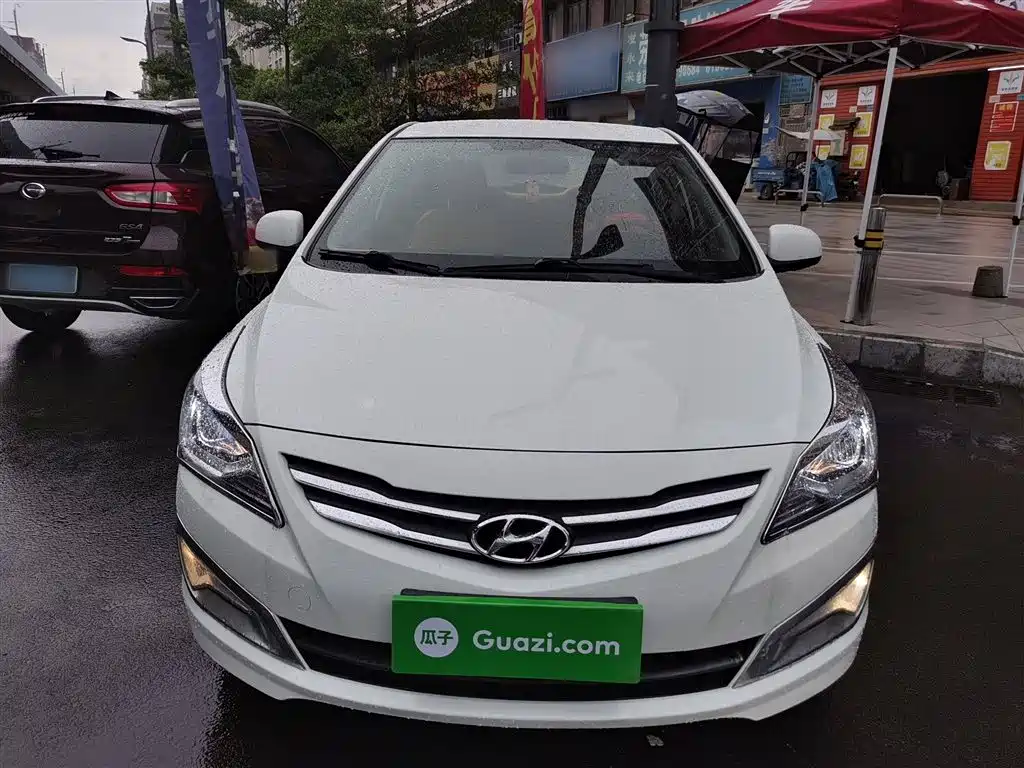 Hyundai Verna 2016 1.4L Automatic Smart GLS фото 3