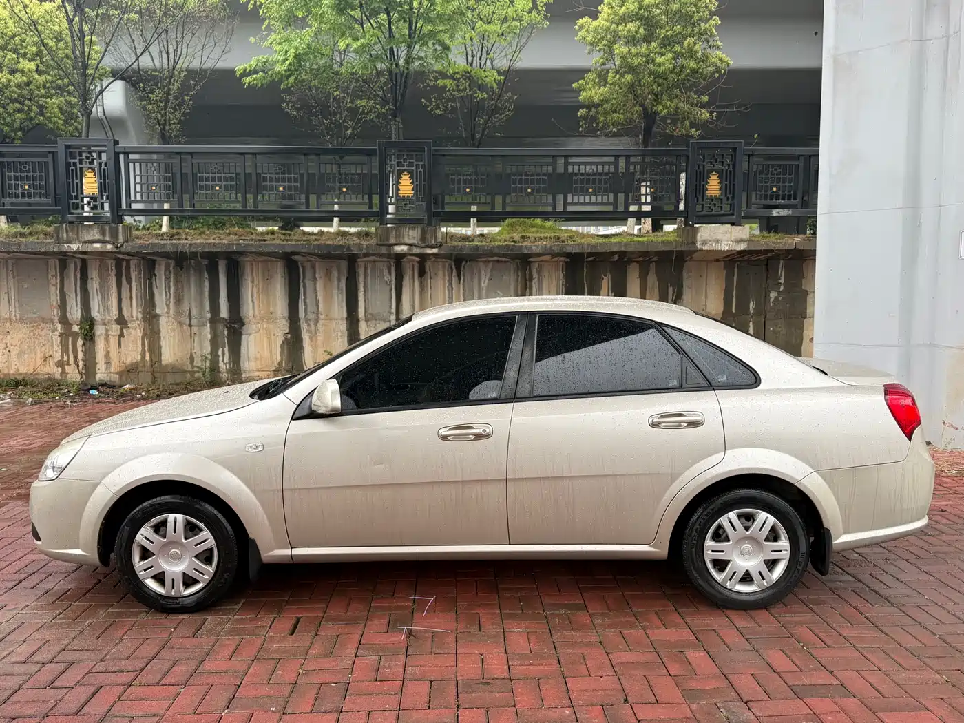 Buick Excelle 2013 1.5L Automatic Classic фото 5