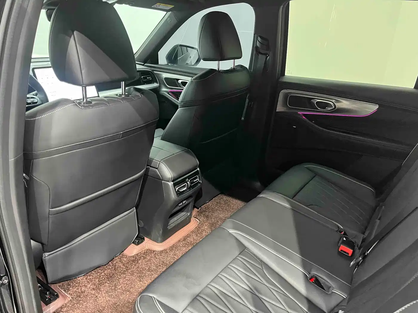GAC Trumpchi Trumpchi GS8 2025 2025 Pilot Series 2.0TGDI AWD Luxury Edition 5-Seater