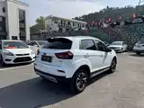 Фото 9 - Geely Vision X3