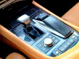 Фото 9 - Lexus LS