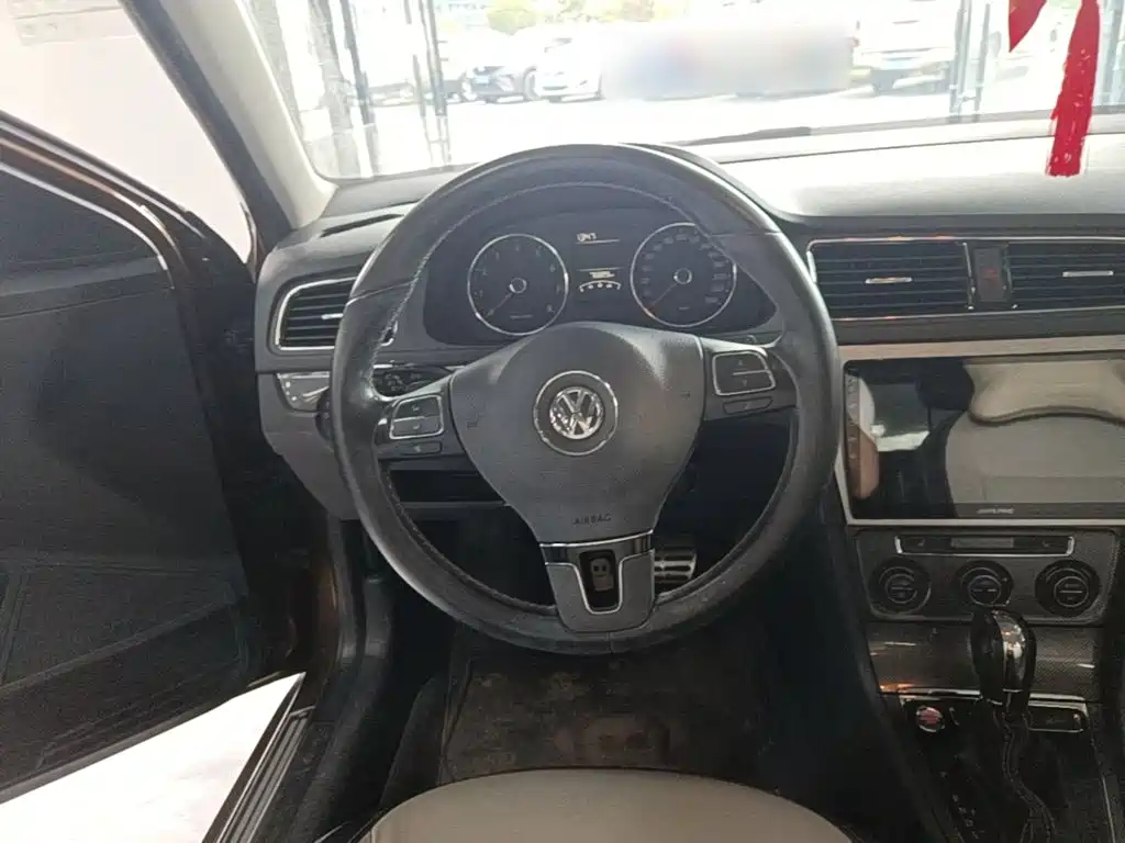 Volkswagen Gran Lavida 2015 2014 1.4TSI DSG