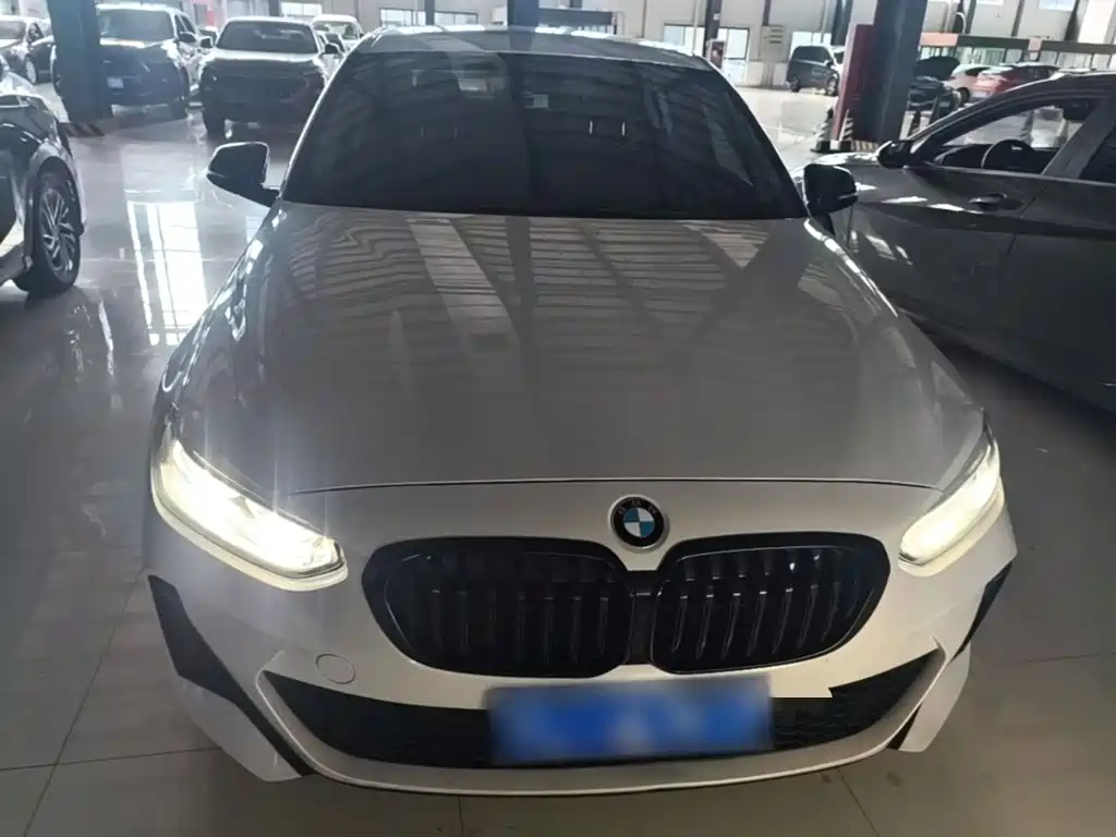 BMW 1 Series 2023 2023 120i M Sport Shadow Edition