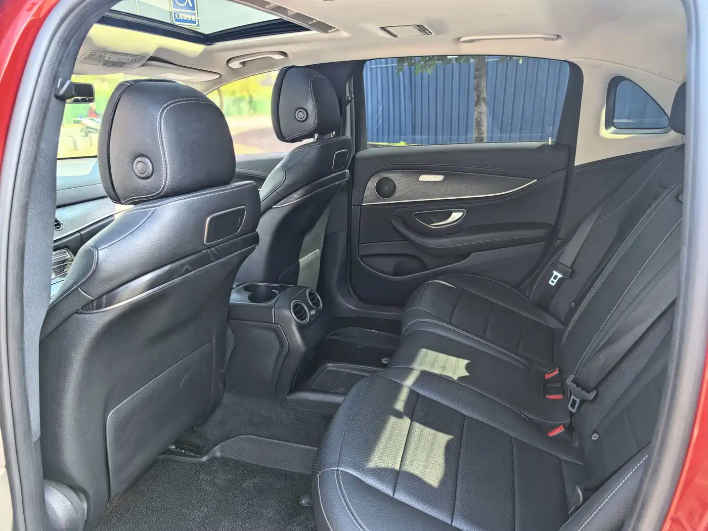 Mercedes-Benz E-Class 2017 E 200 L 4MATIC фото 11
