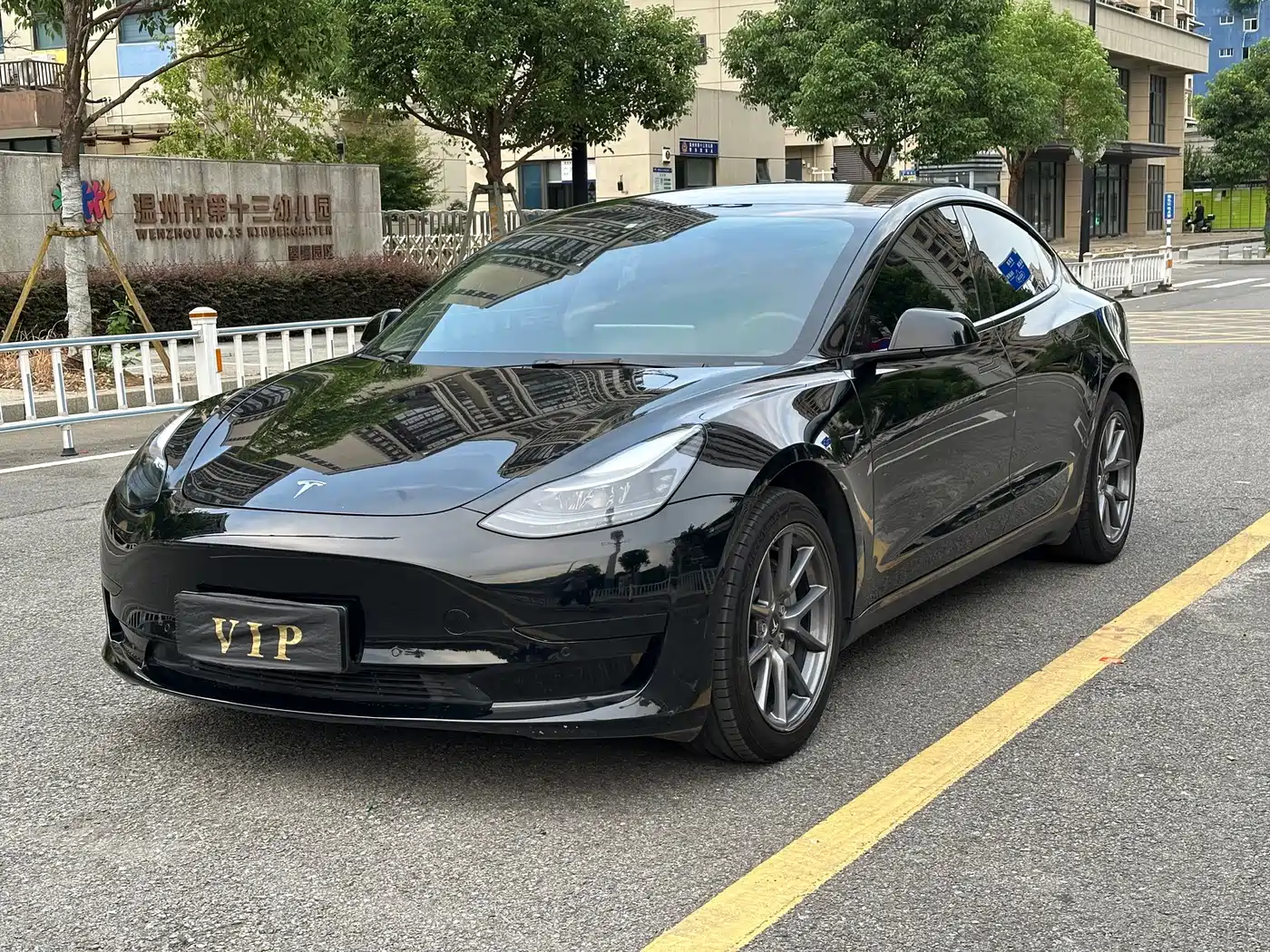 Tesla Model 3 2022