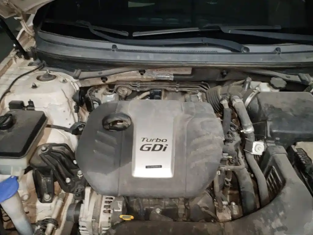 Photo 21 - Hyundai Sonata