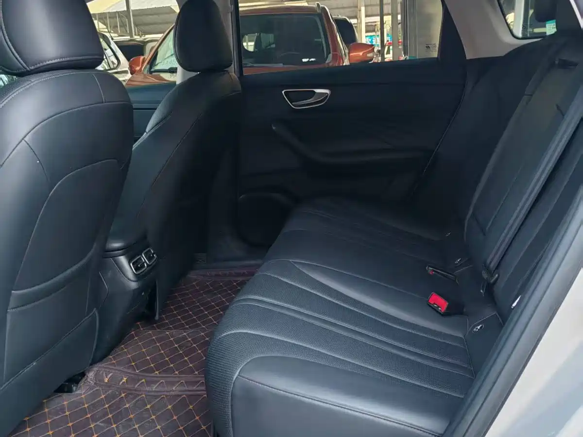 Roewe D7 2025 2023 DMH 125km Beyond Edition