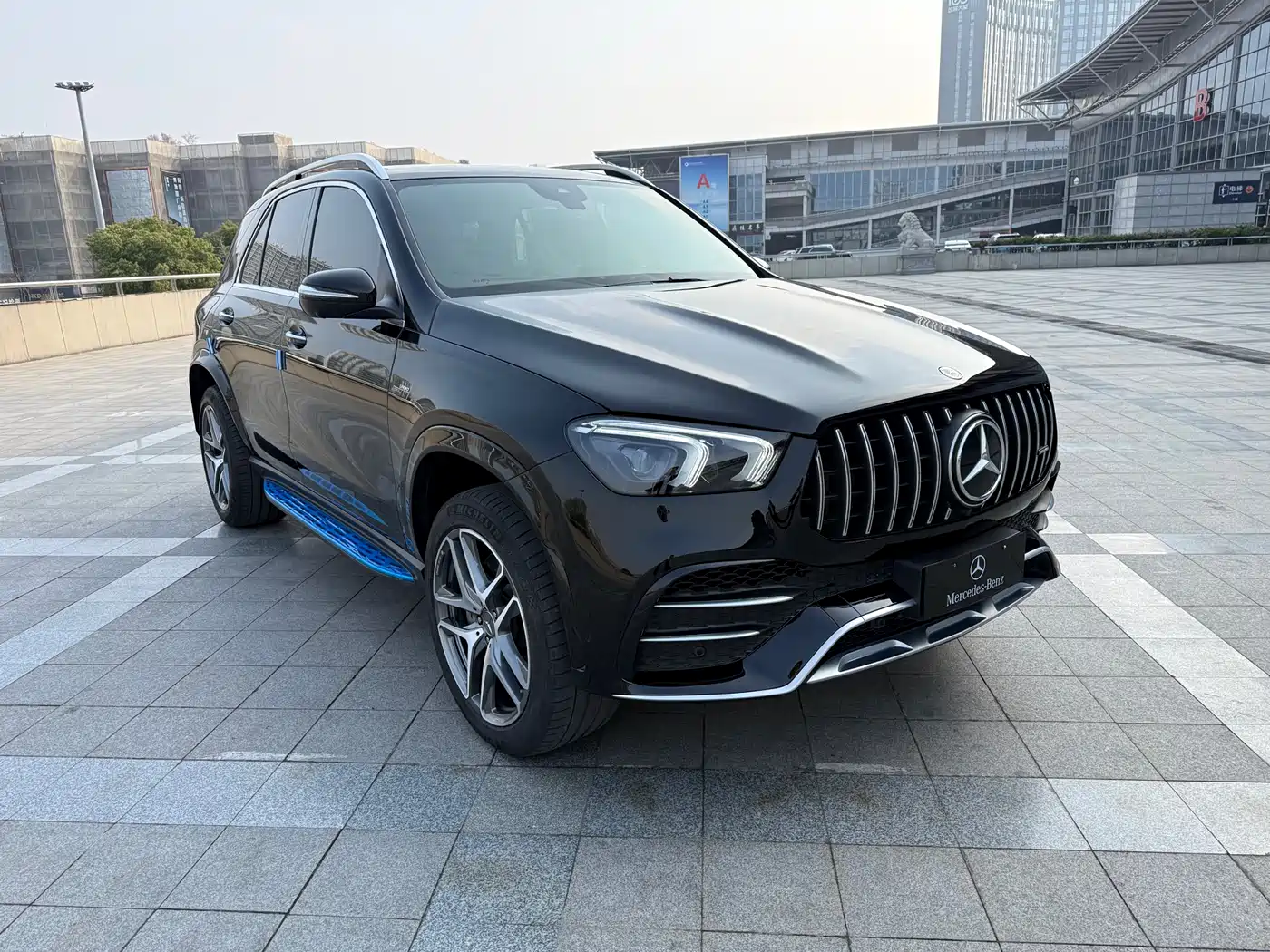 Mercedes-Benz GLE AMG 2023 AMG GLE 53 4MATIC+ фото 3
