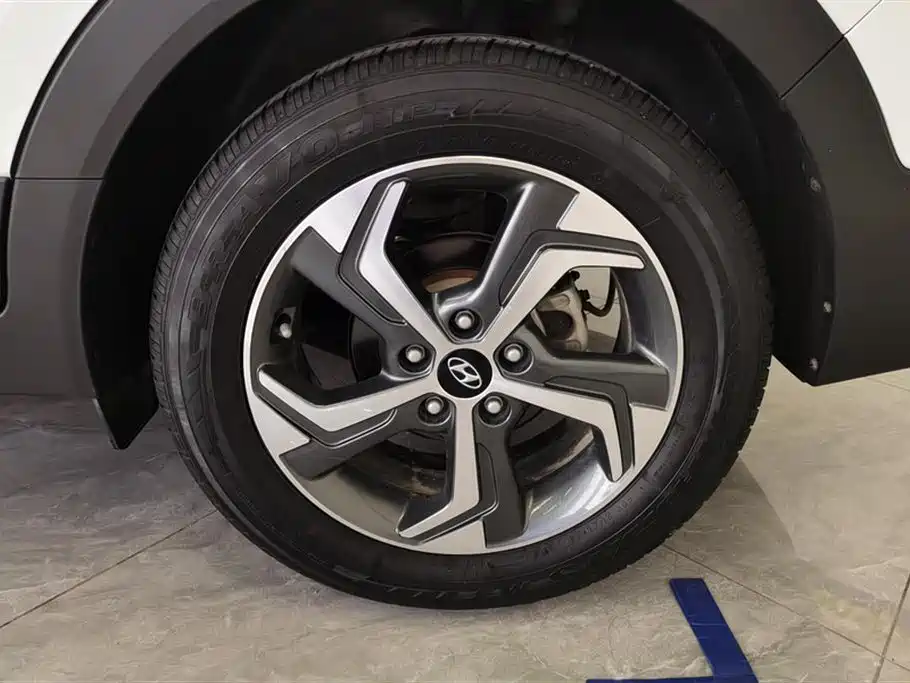 Hyundai Beijing Hyundai ix25 2017 1.6L Automatic Smart Edition фото 6