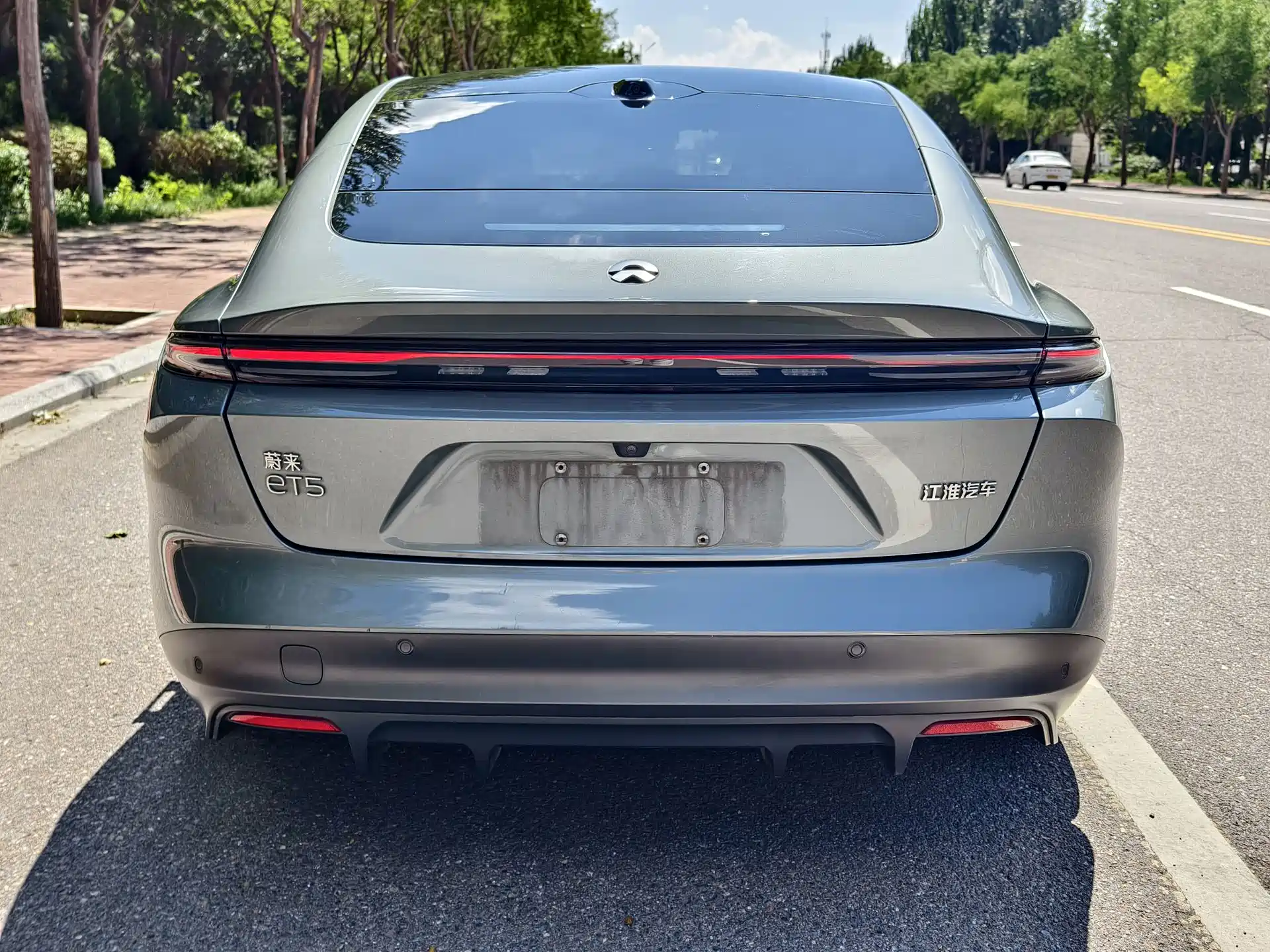 Фото 4 - NIO ET5