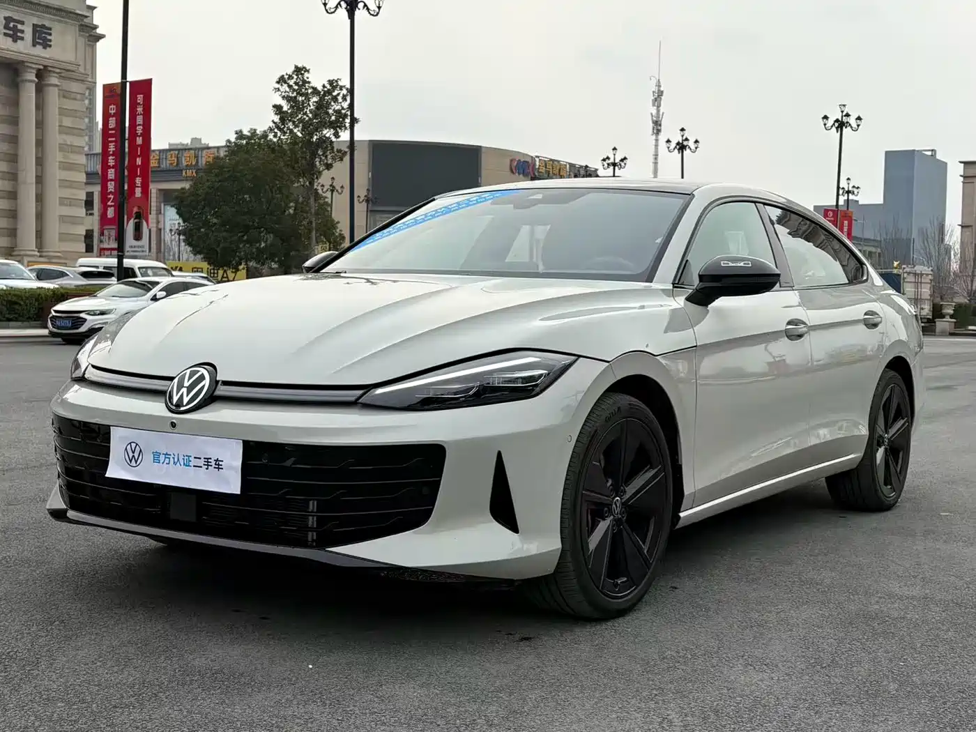 Volkswagen Lamando 2025 Lamando L 2.0T Base