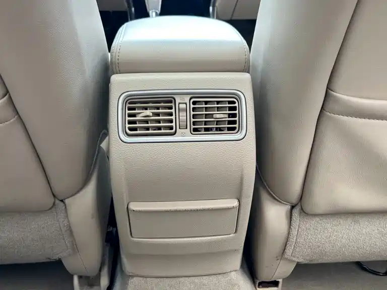 صورة 12 - Nissan Teana