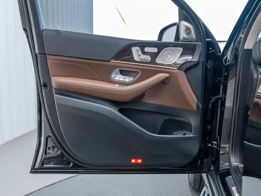 Mercedes-Benz GLE 2025 GLE 350 4MATIC Fashion фото 21