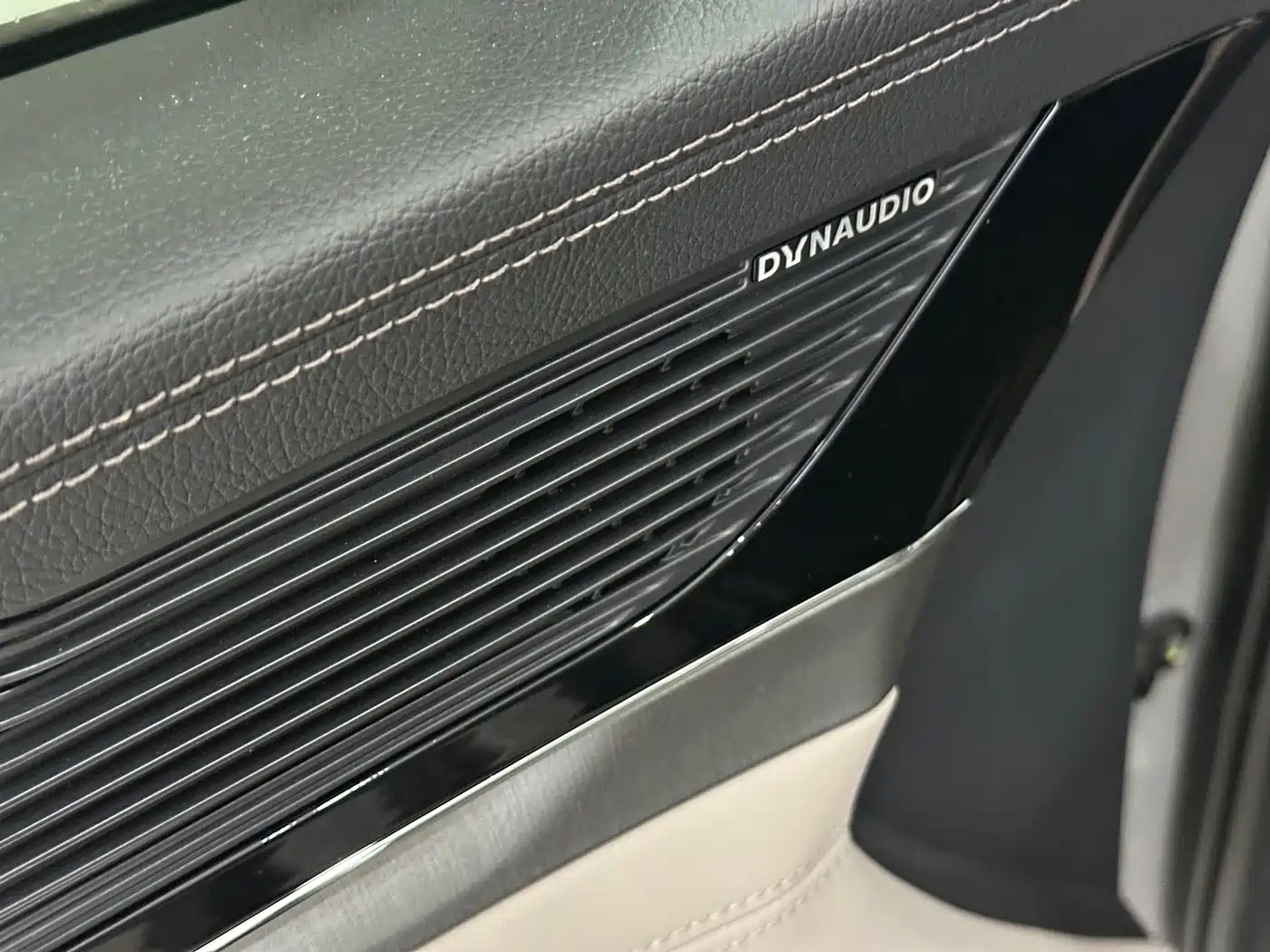 BYD Tang New Energy 2025 Smart Driving Edition DM-i 115KM Flagship фото 16