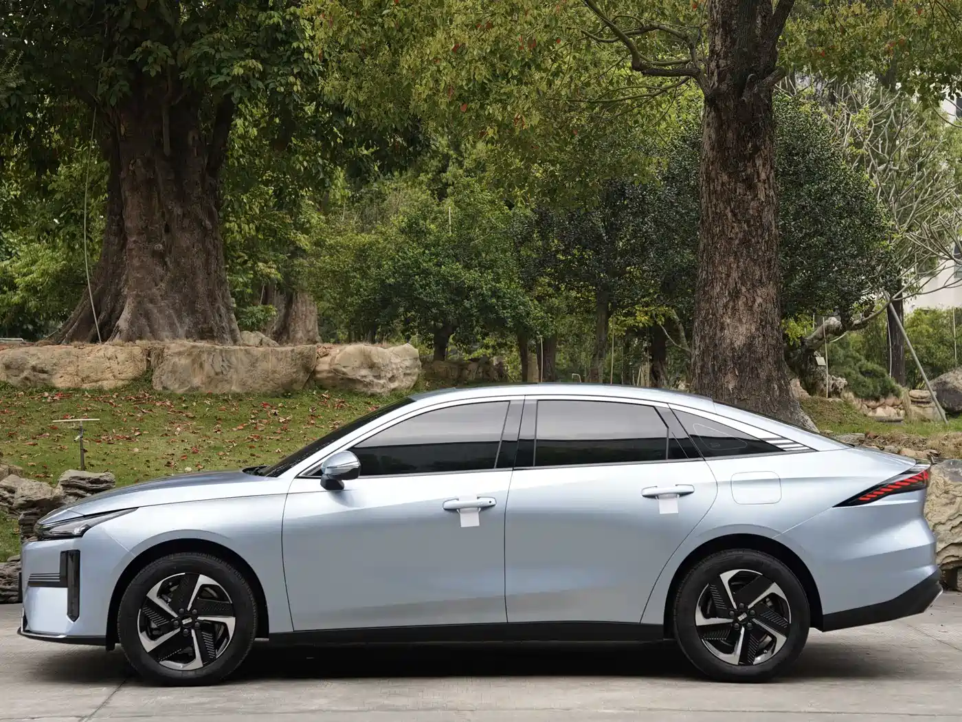 GEELY GALAXY GALAXY L6